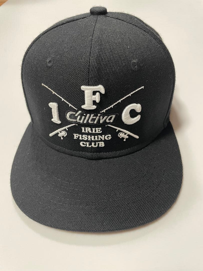アイリーフィッシングクラブ×カルティバコラボフラットキャップ　限定品　１回使用